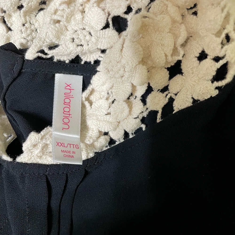 Lace peter pan collar blouse by Xhilaration